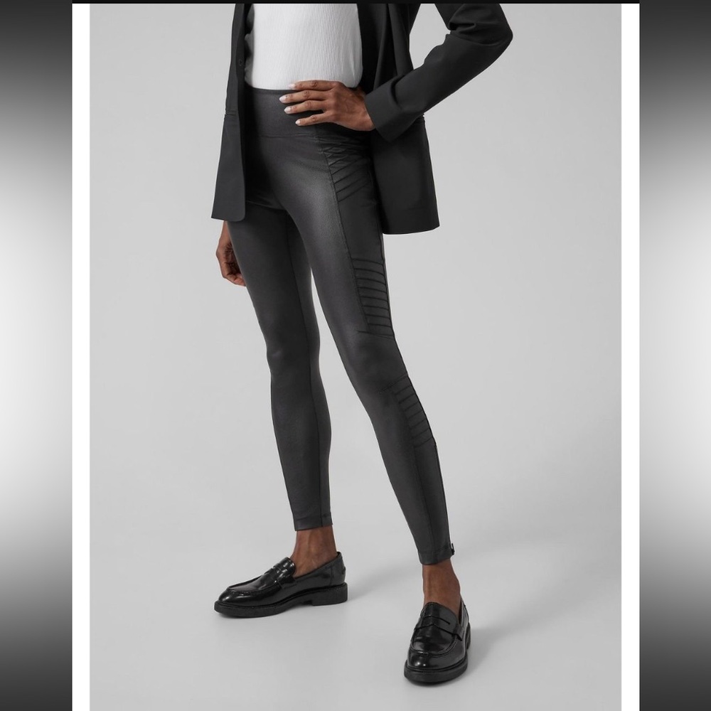 Athleta gleam Moto tight